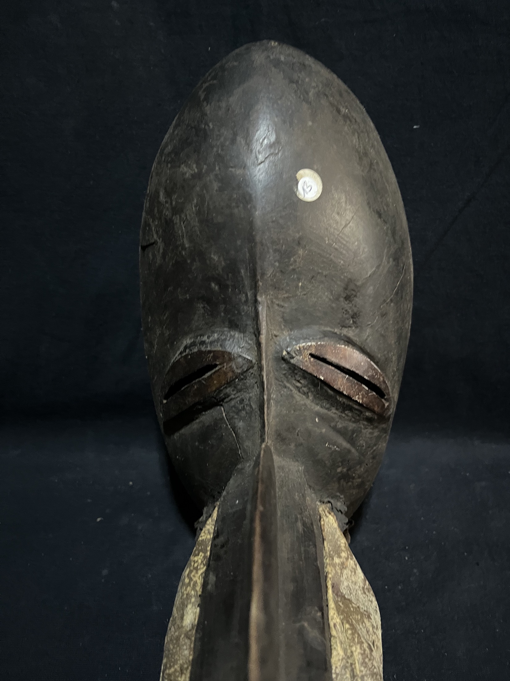Photo 2 — Masque Yannang « Gagon » — Wé/Guéré, Côte d’Ivoire — Art tribal Africain