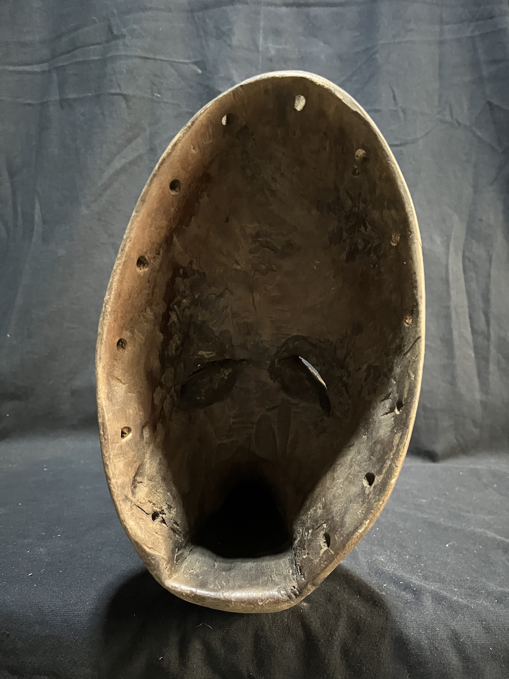 Photo 8 — Masque Yannang « Gagon » — Wé/Guéré, Côte d’Ivoire — Art tribal Africain