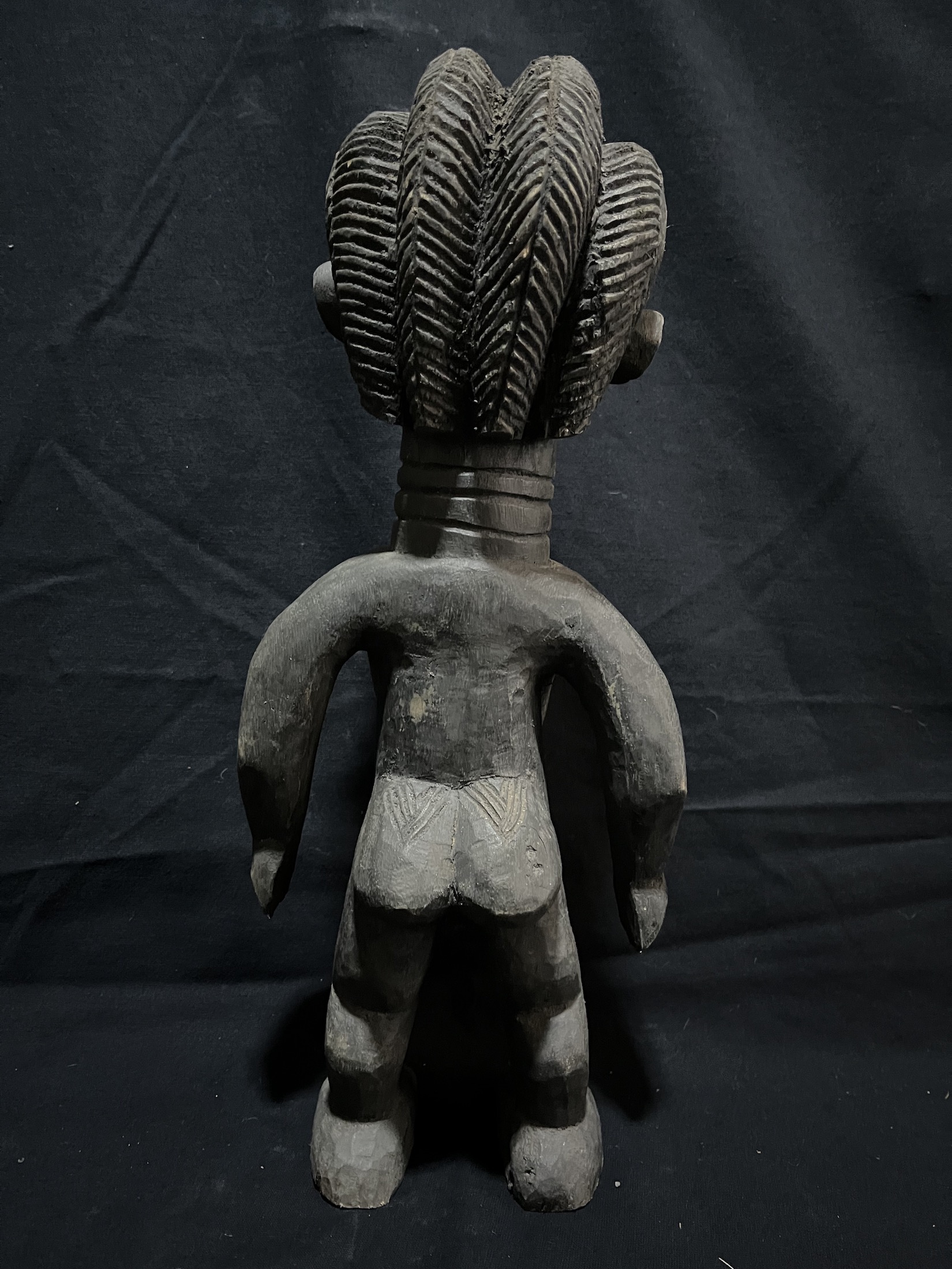 Photo 4 — Statue – Figure de fertilité et de protection — Toma, Guinée — Art tribal Africain