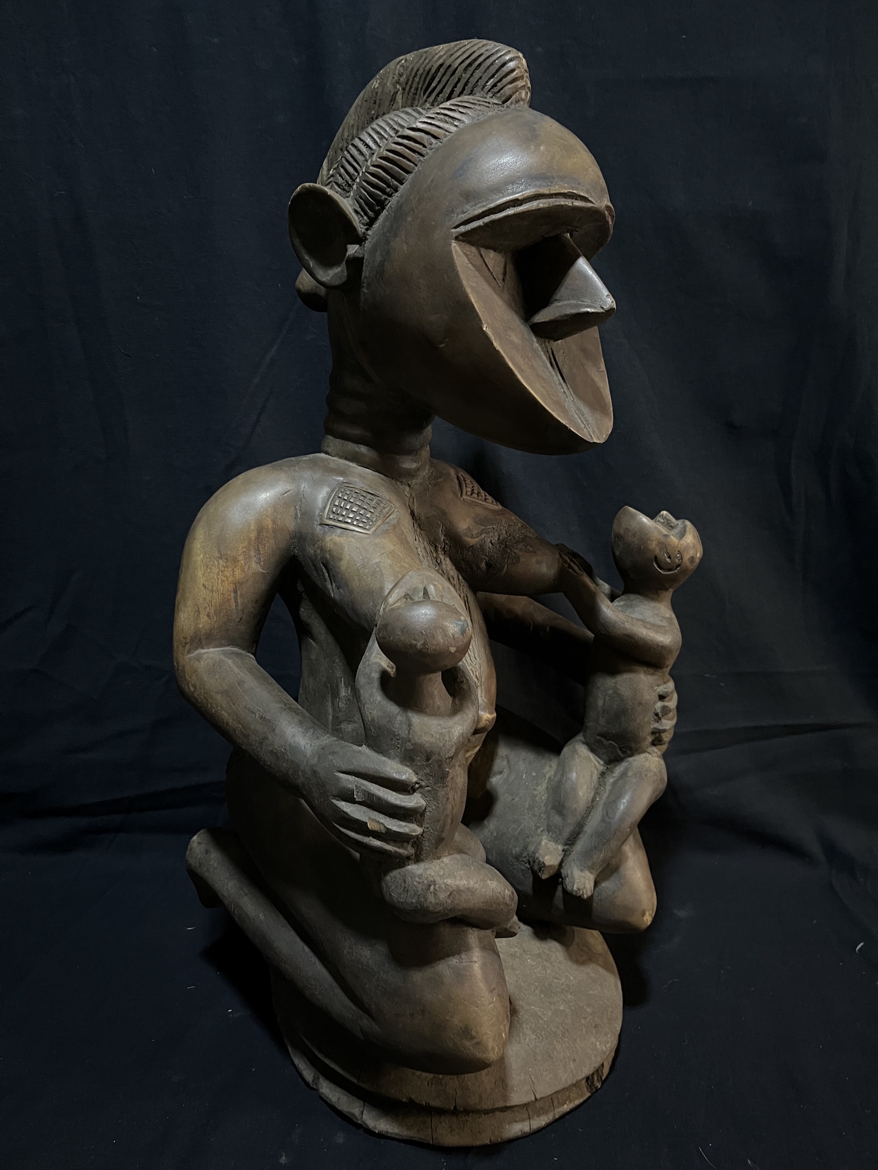 Photo 8 — Statue maternité — Toma, Guinée/Libéria — Art tribal Africain