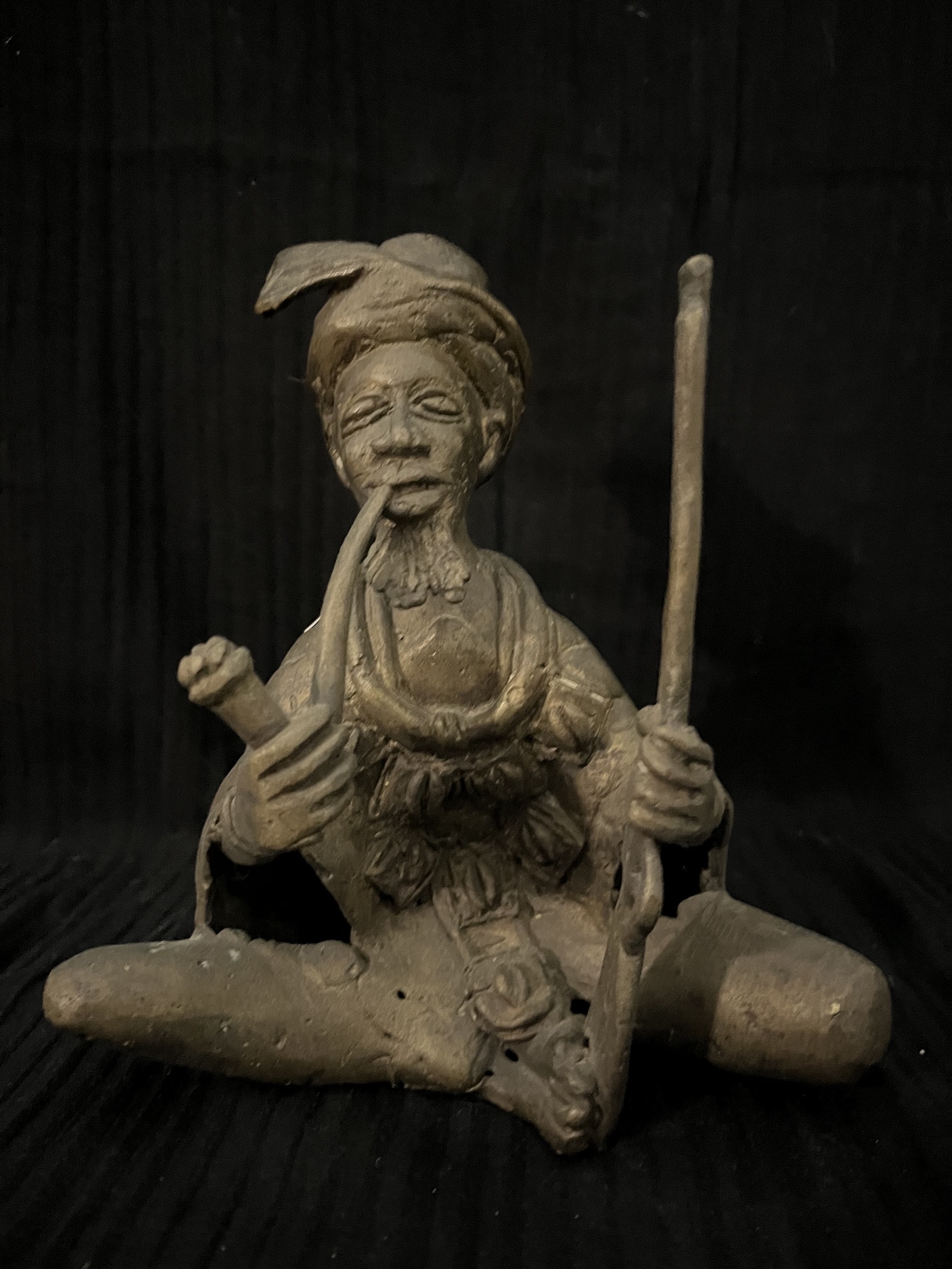 Vieux fumant la pipe — Mossi, Burkina Faso — Art tribal Africain