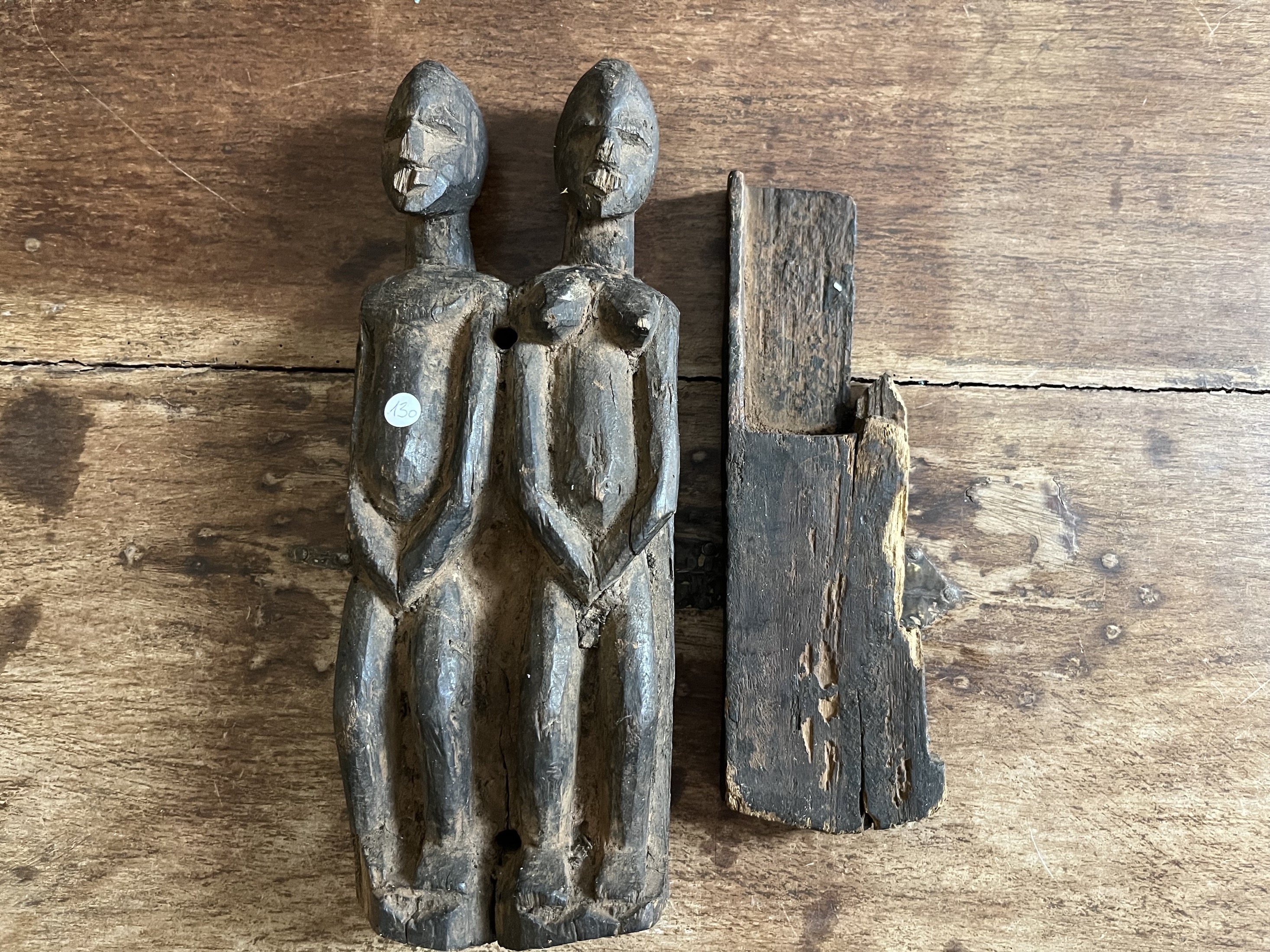 Photo 3 — Serrure anthropomorphe – Couple sculpté — Dogon, Mali — Art tribal Africain