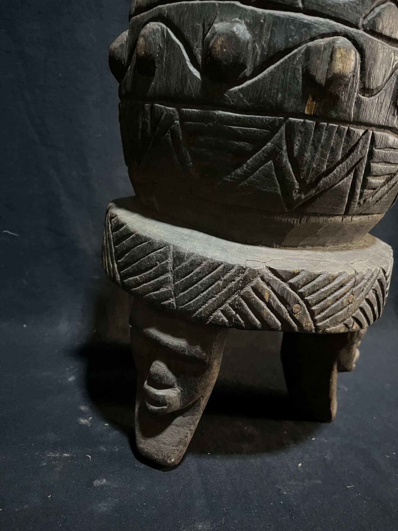 Photo 3 — Pot rituel Toma — Toma, Guinée — Art tribal Africain