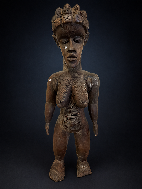 Femme portant son enfant dans le dos — Toma, Guinée — Art tribal Africain