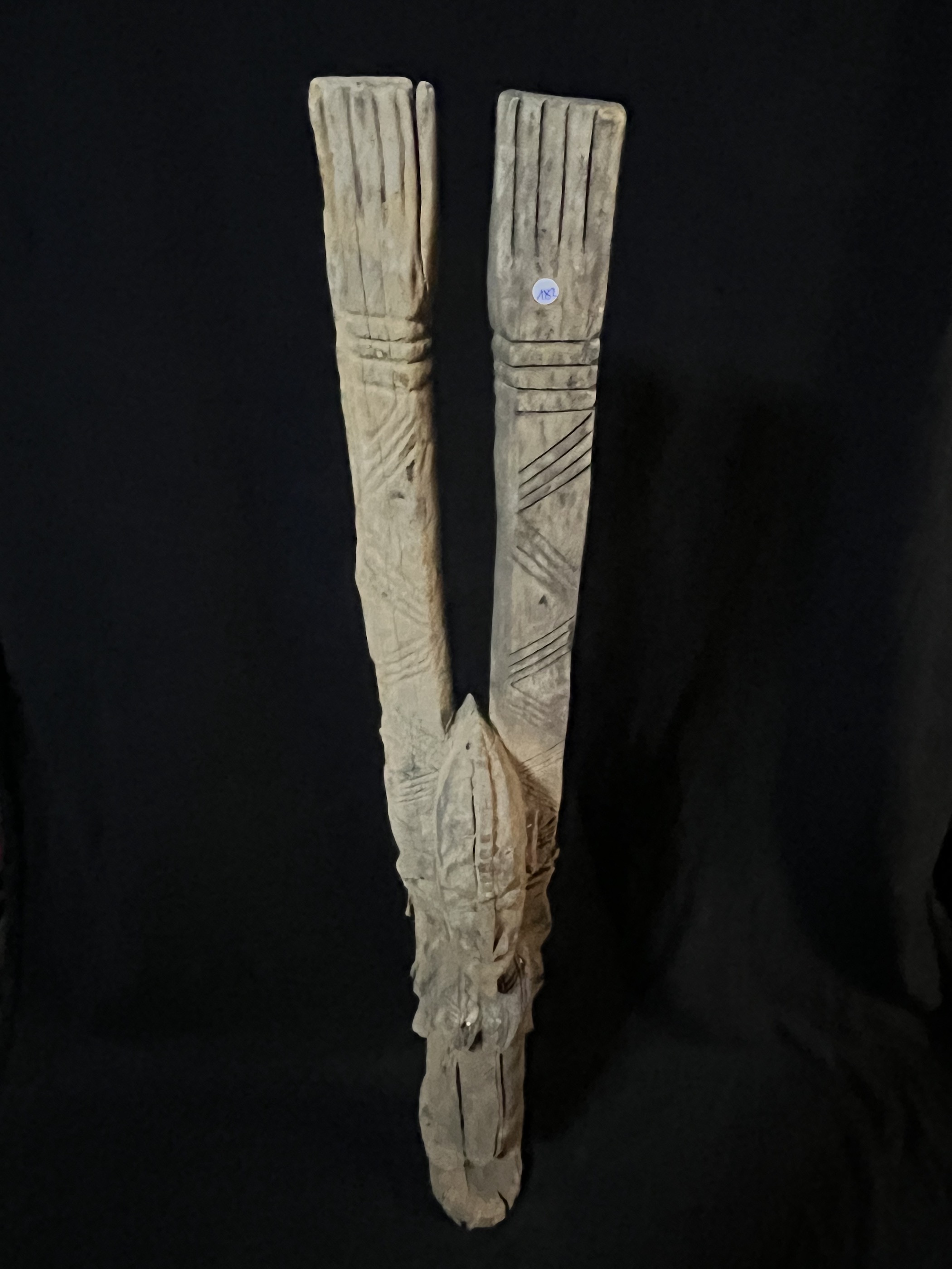 Photo 7 — Statue Dogon Tellem d’autel — Dogon, Mali — Art tribal Africain
