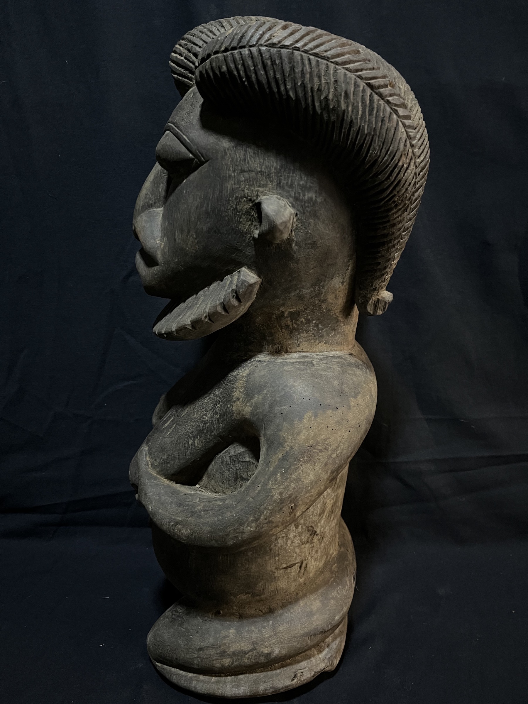Photo 4 — Statue anthropomorphe barbu — Toma, Guinée/Libéria — Art tribal Africain