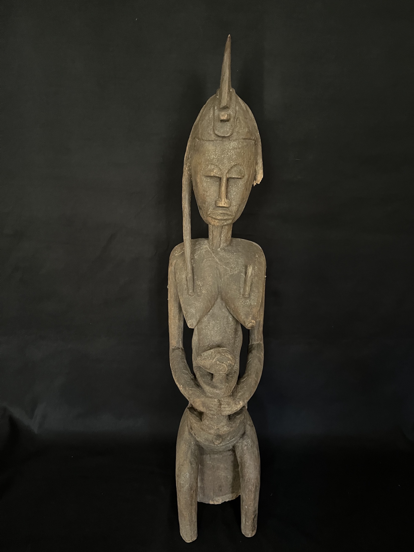 Photo 2 — Femme assise portant son enfant sur le ventre — Bambara, Mali — Art tribal Africain
