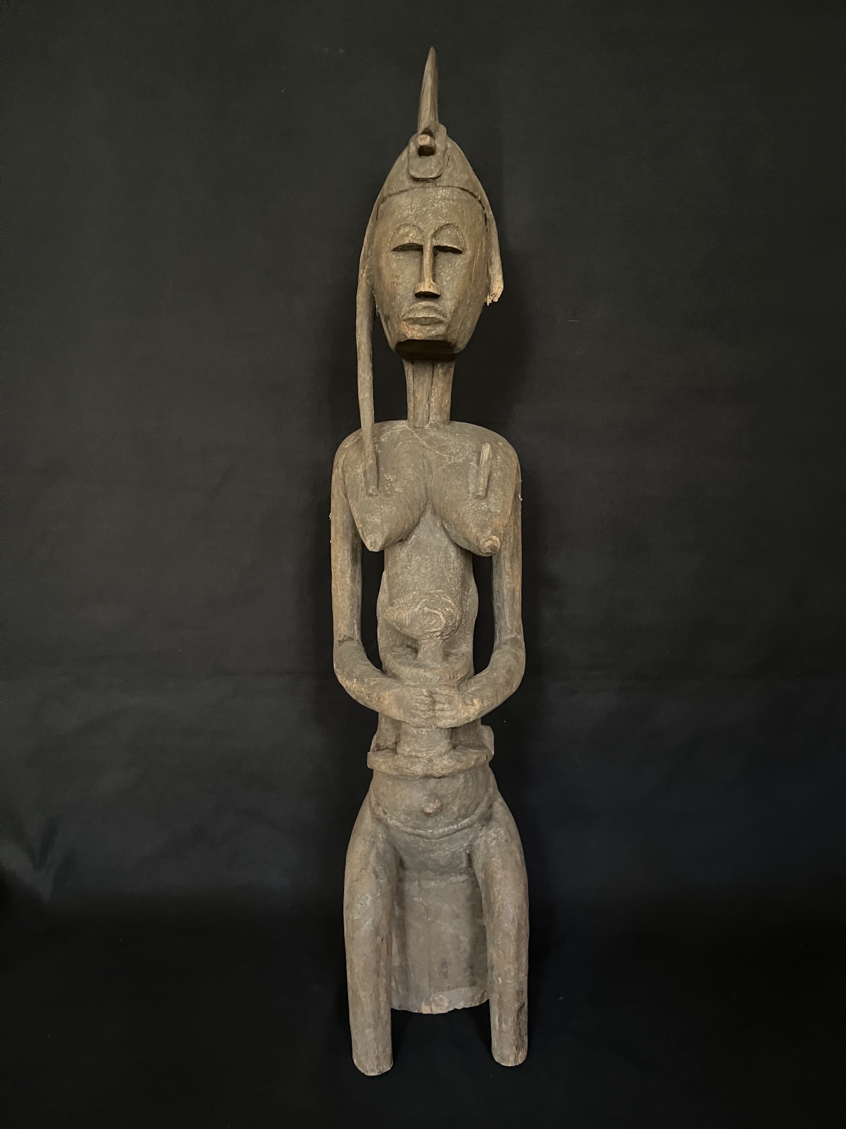 Photo 4 — Femme assise portant son enfant sur le ventre — Bambara, Mali — Art tribal Africain