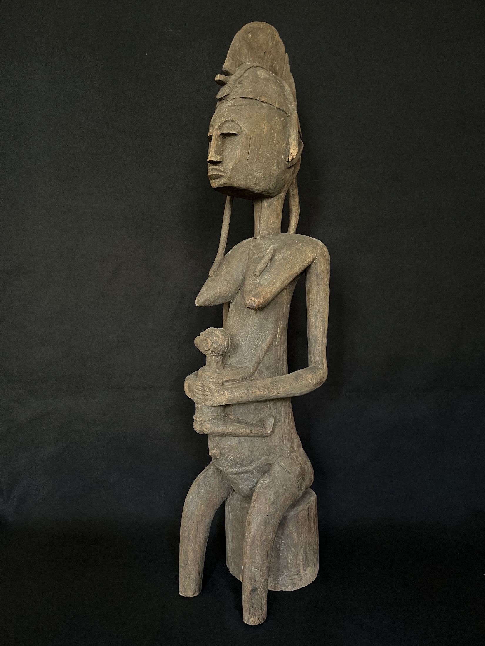 Photo 7 — Femme assise portant son enfant sur le ventre — Bambara, Mali — Art tribal Africain