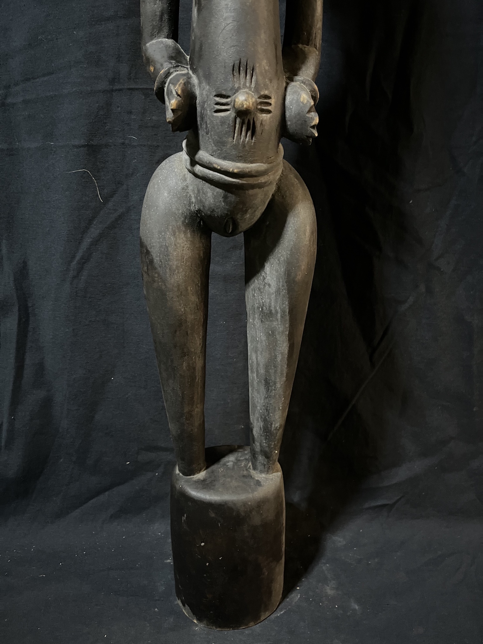Photo 11 — Statue Déblé — Sénoufo, Côte d’Ivoire — Art tribal Africain