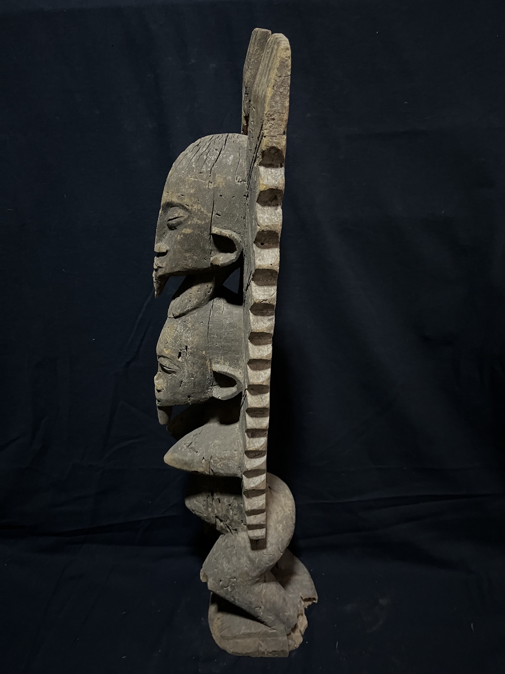 Photo 2 — Statuette Dogon rituelle – Invocation des esprits et de la pluie — Dogon, Mali — Art tribal Africain