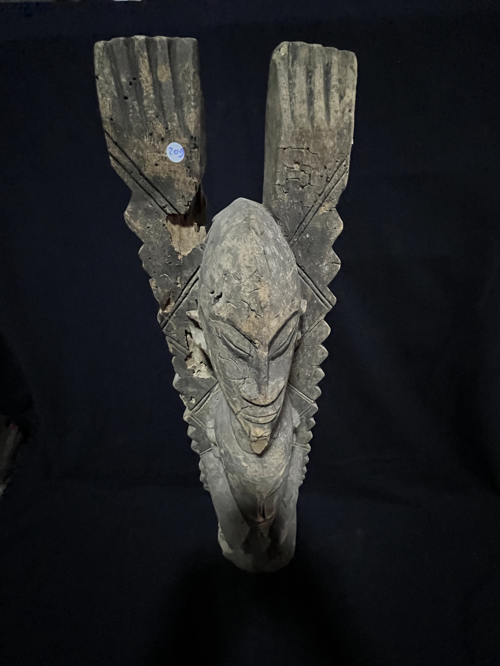 Photo 4 — Statuette Dogon rituelle – Invocation des esprits et de la pluie — Dogon, Mali — Art tribal Africain