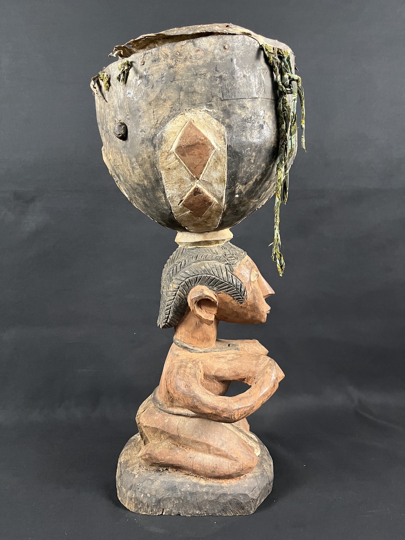 Photo 3 — Tambour Baga à caryatide féminine — Baga, Guinée — Art tribal Africain