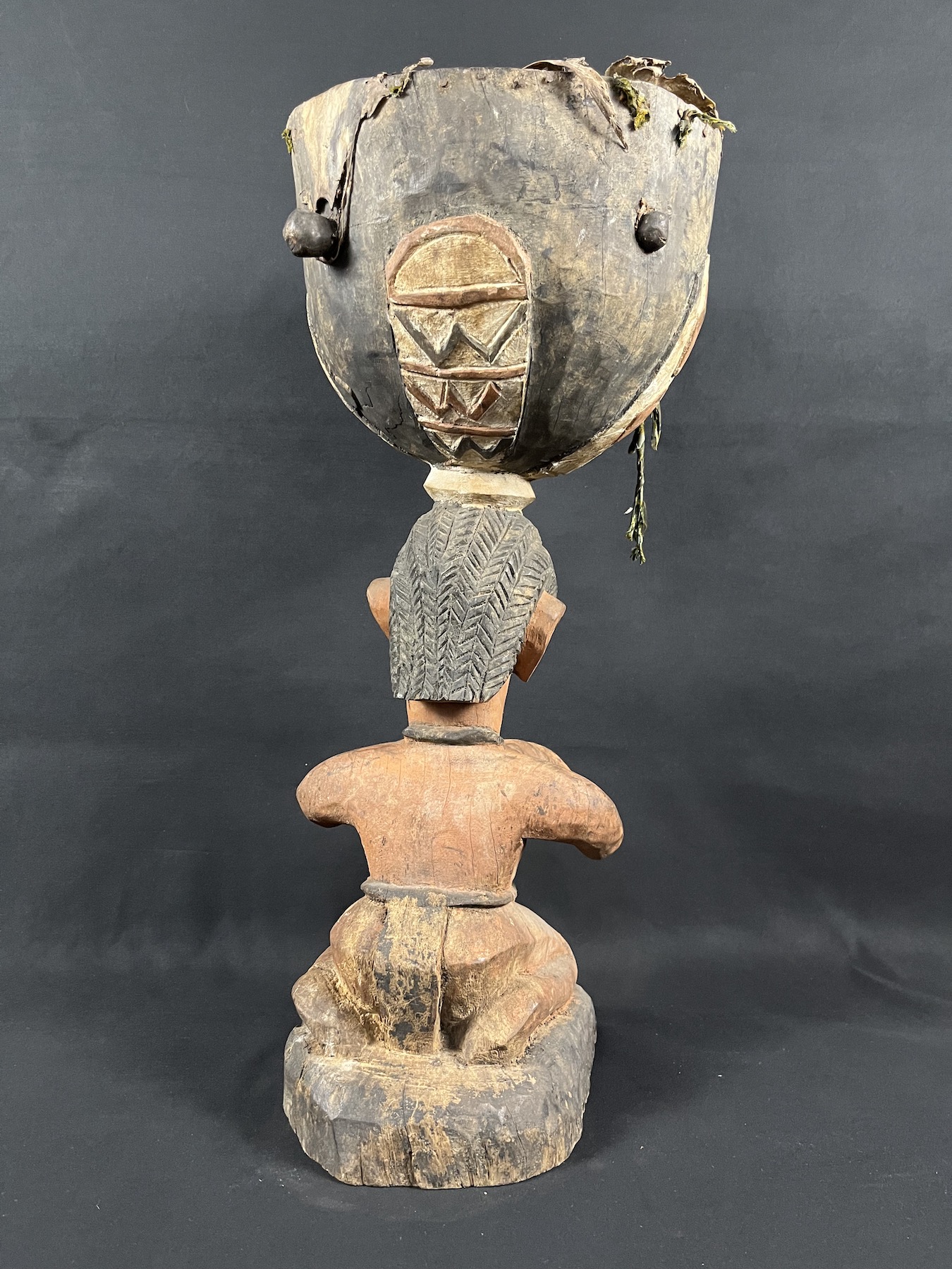 Photo 4 — Tambour Baga à caryatide féminine — Baga, Guinée — Art tribal Africain