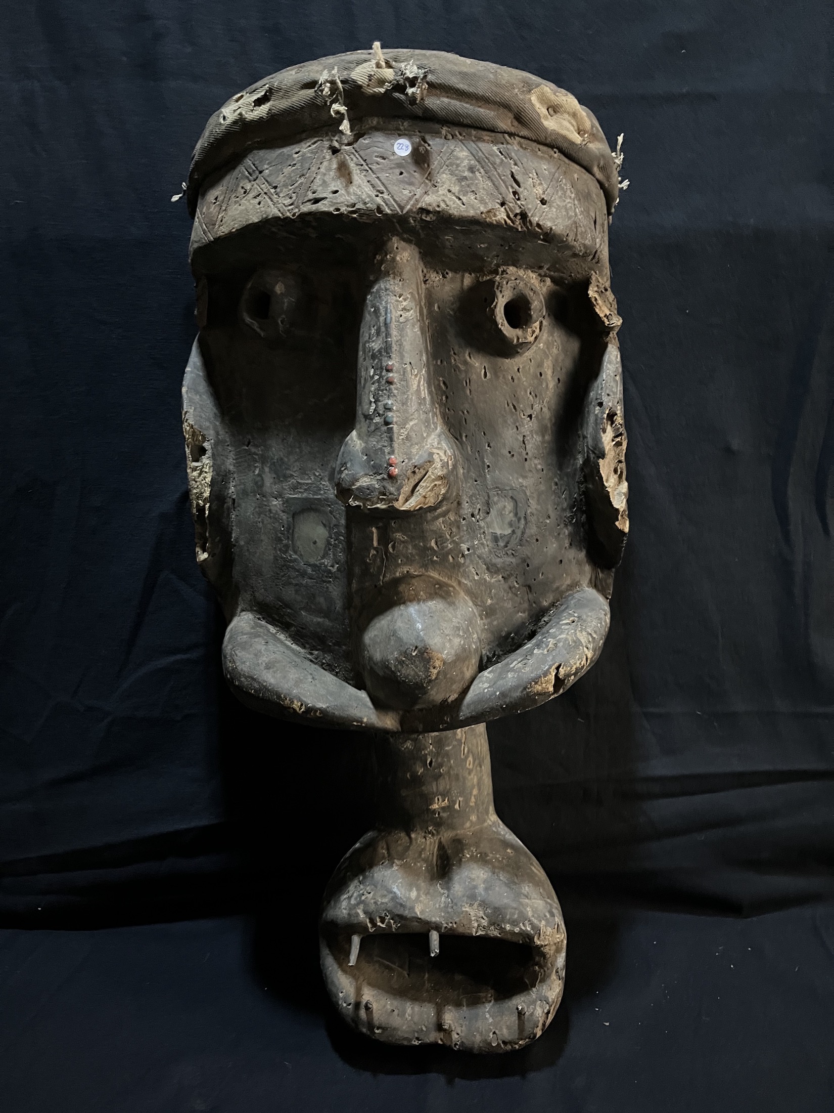 Masque Toma exceptionnel – Artefact rituel ancien de Guinée — TOMA, Guinée — Art tribal Africain