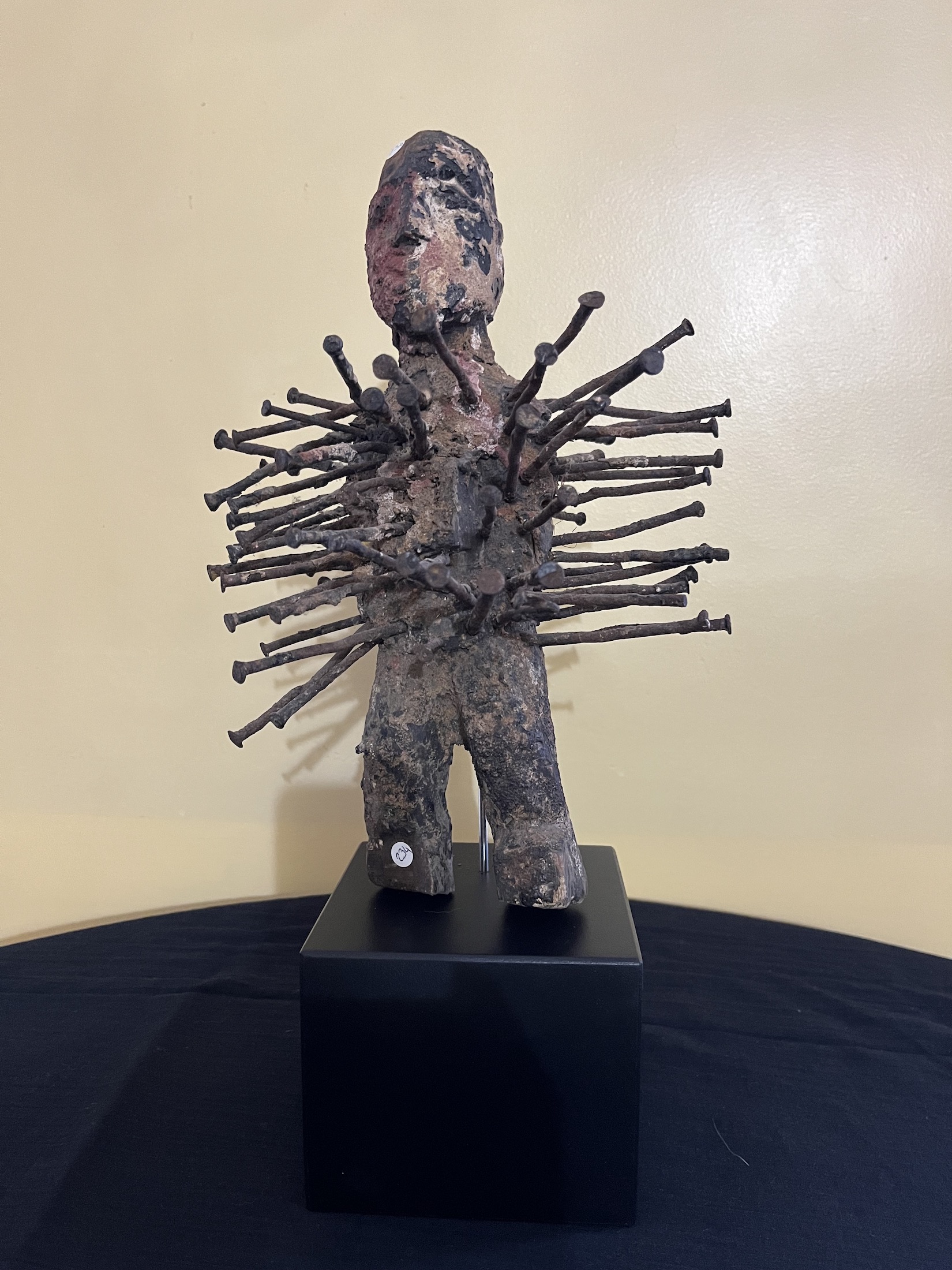 Fétiche à clous — Toma, Guinée — Art tribal Africain