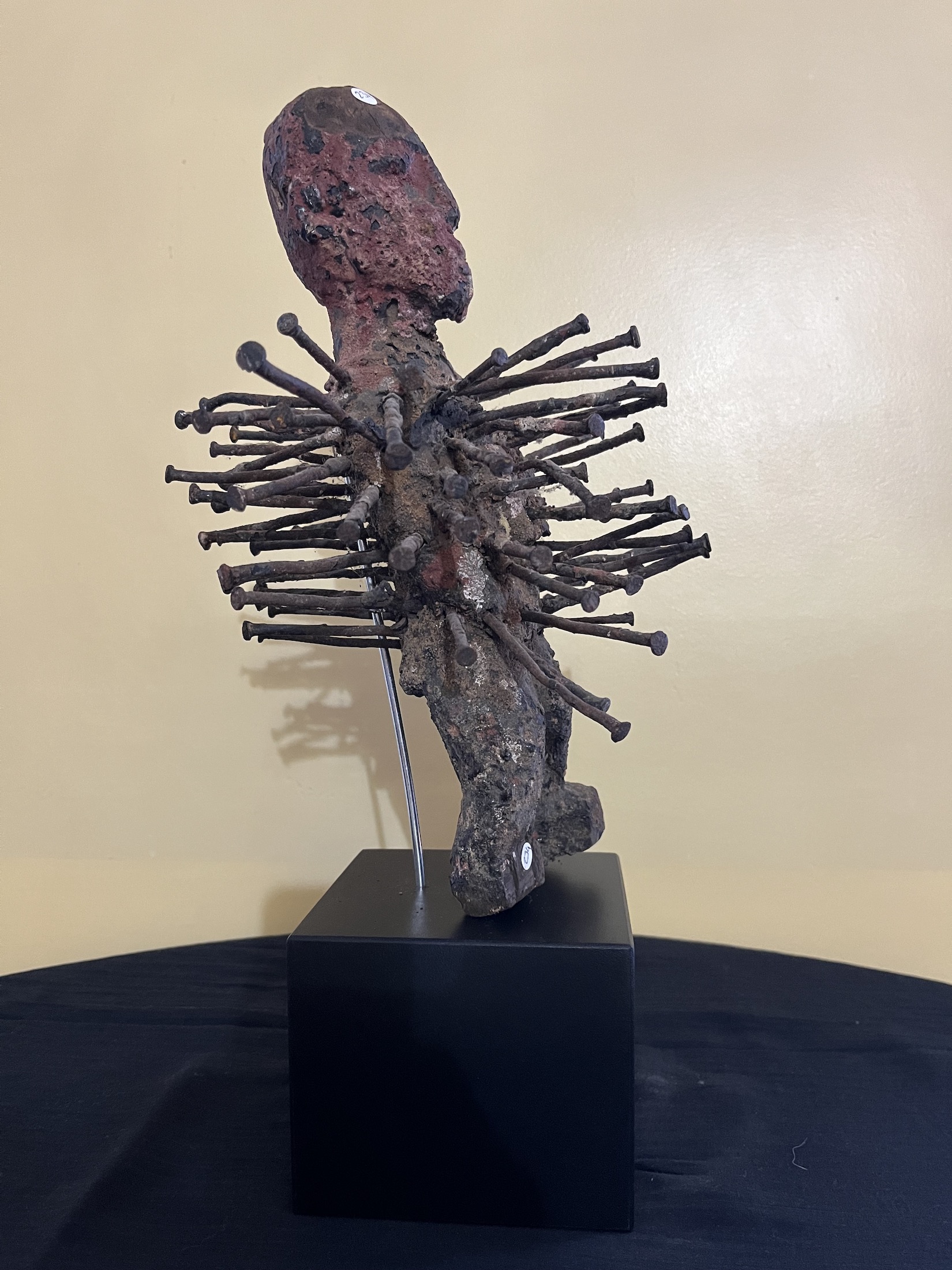 Photo 6 — Fétiche à clous — Toma, Guinée — Art tribal Africain