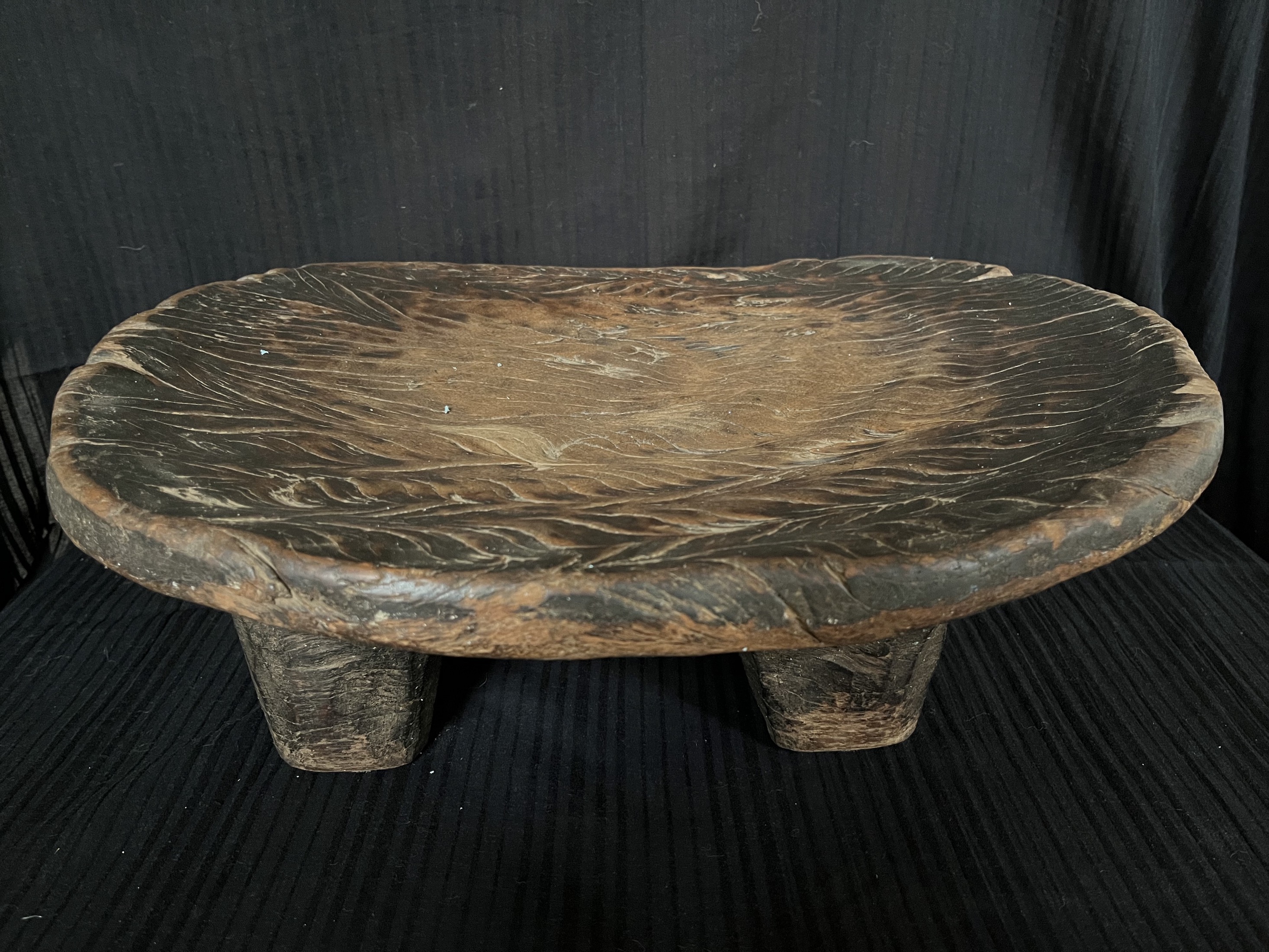 Photo 2 — Tabouret traditionnel — Peulh, Mali — Art tribal Africain