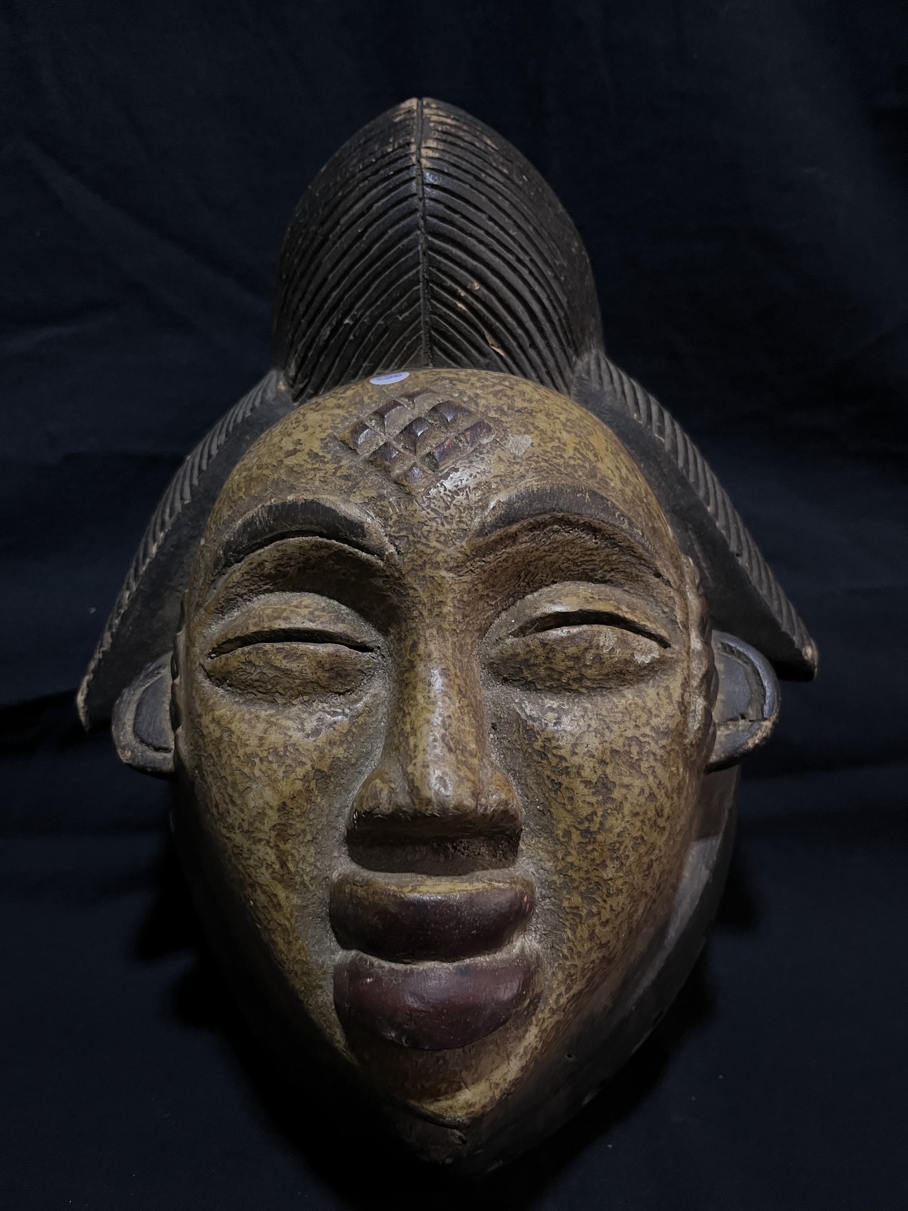 Photo 2 — Masque Punu Réf. 256 — Punu, Gabon — Art tribal Africain