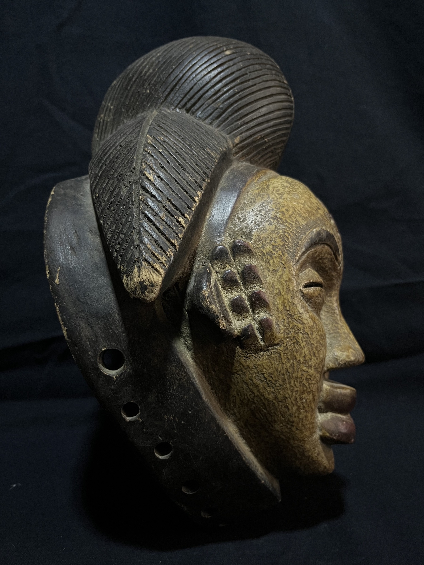 Photo 5 — Masque Punu Réf. 256 — Punu, Gabon — Art tribal Africain
