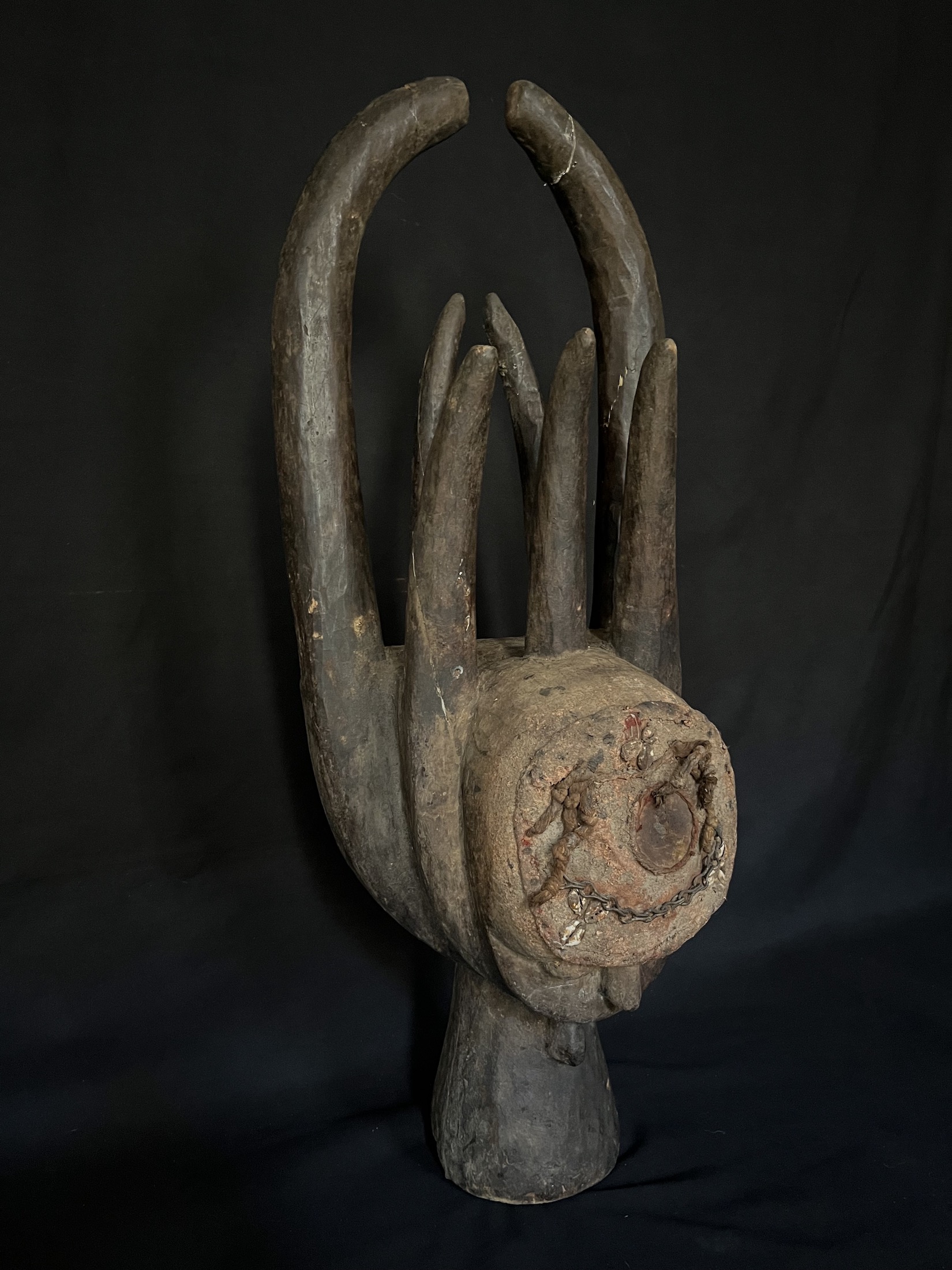 Photo 4 — Statue Fétiche Toma — Toma, Guinée — Art tribal Africain