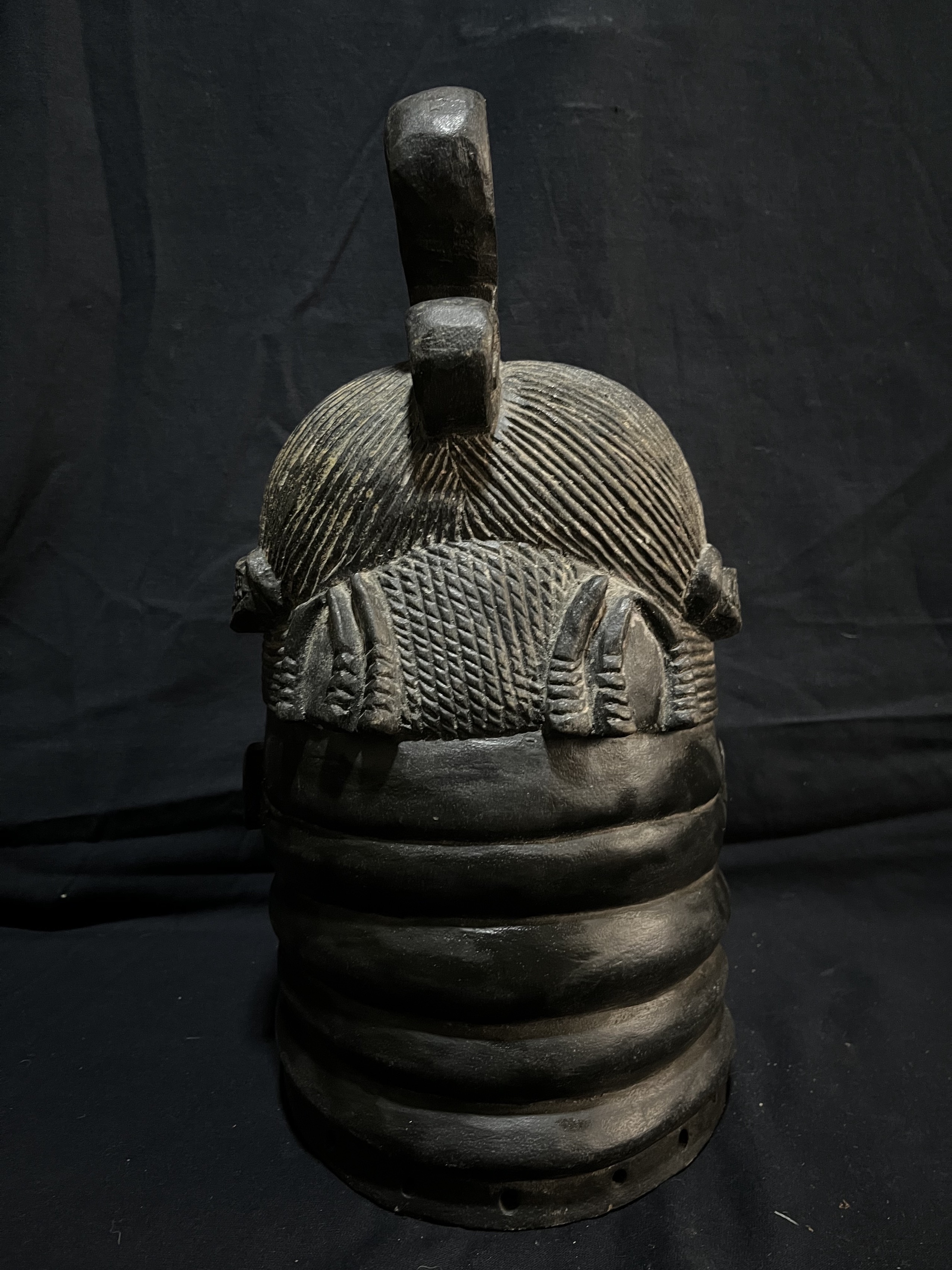 Photo 2 — Masque Sowo, société Sande — Mendé, Sierra Léone — Art tribal Africain