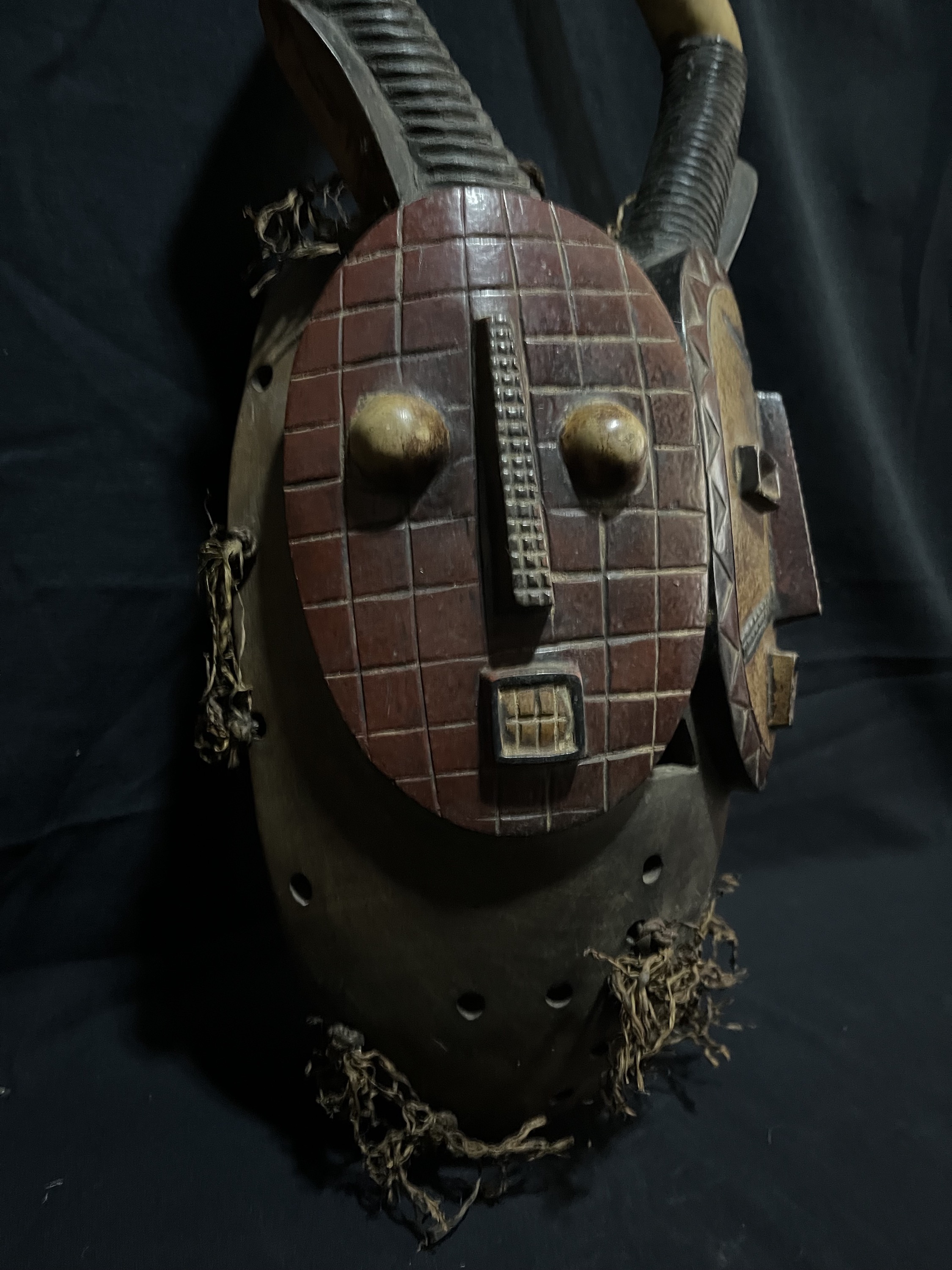 Photo 4 — Masque Africain_Yahouré_Équilibre des Esprits_Côte d&rsquo;Ivoire_Art Africain — Yahouré, Côte d’Ivoire — Art tribal Africain