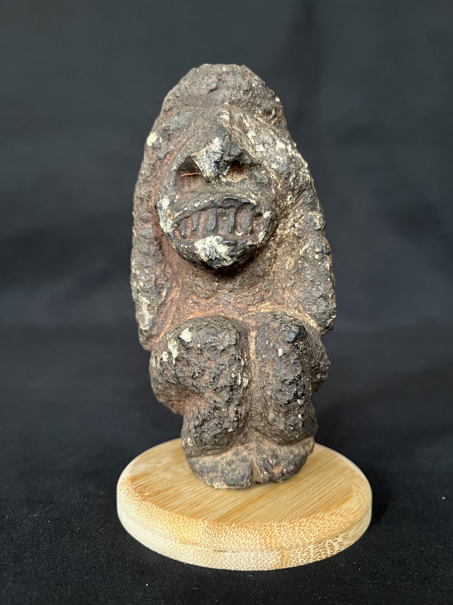 Photo 10 — Homme se cachant le yeux — Kissi, Sierra Leone — Art tribal Africain