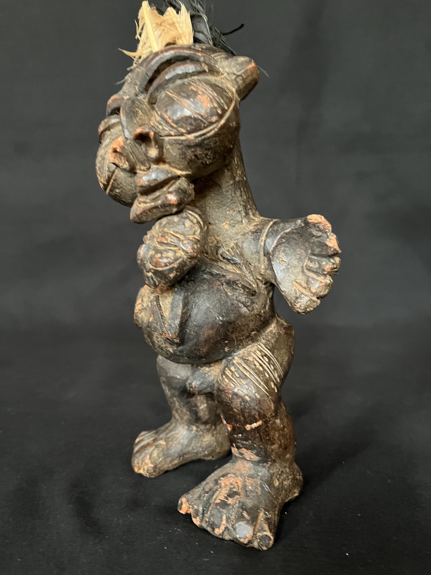 Photo 8 — Fétiche Tikar anthropomorphe — Tikar, Cameroun — Art tribal Africain