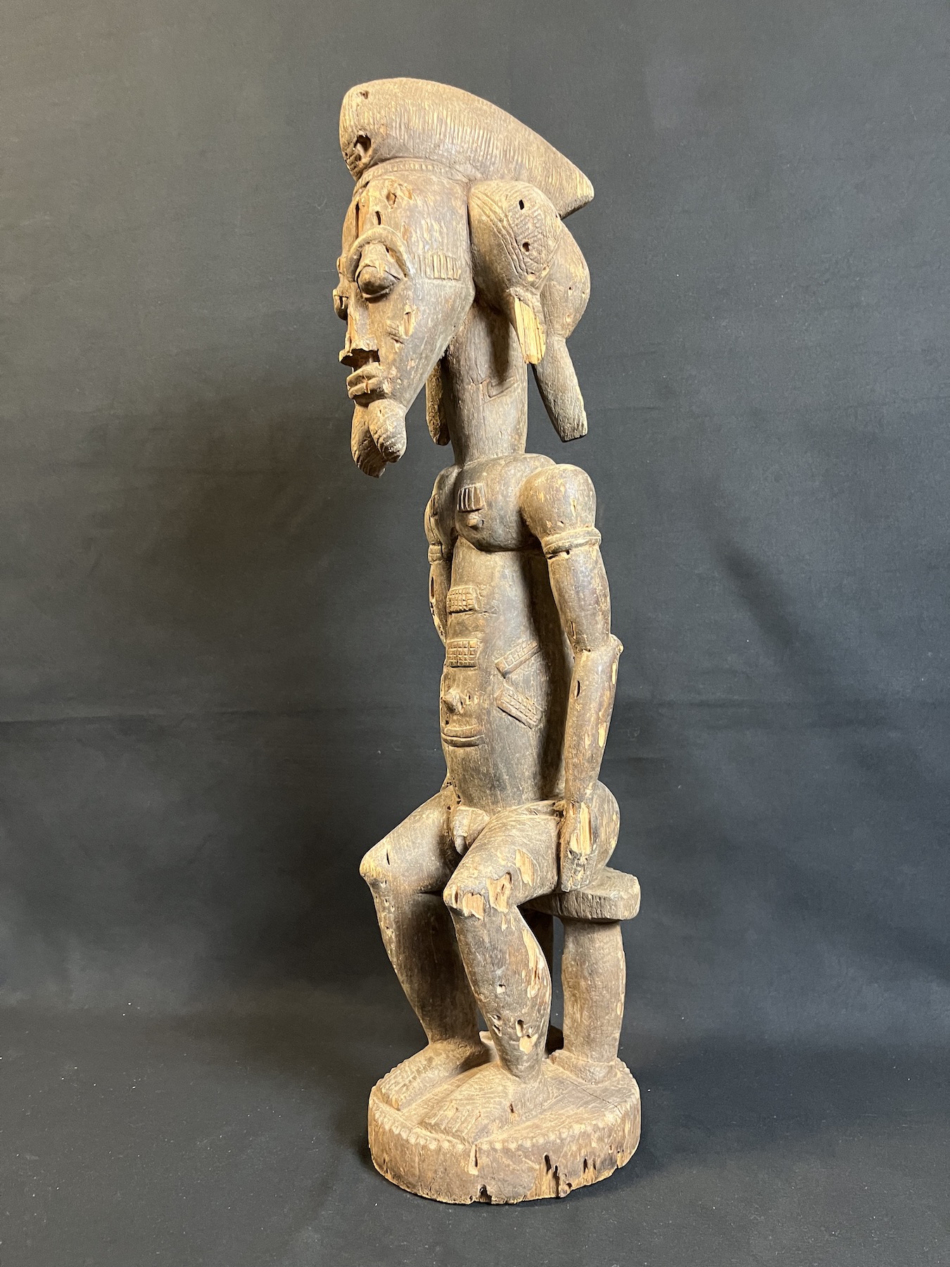 Photo 2 — Homme assis — Baoulé, Côte d’Ivoire — Art tribal Africain
