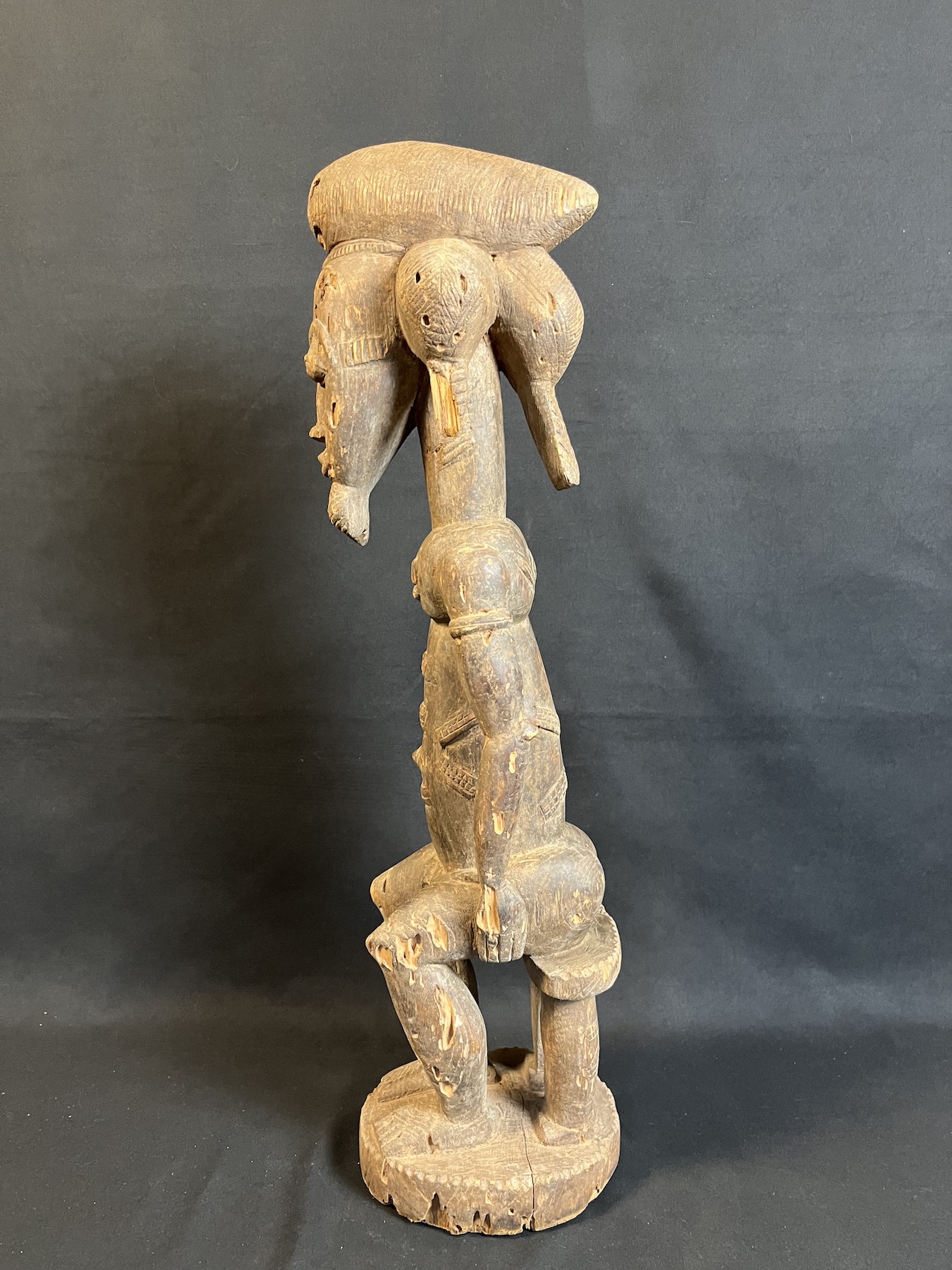 Photo 5 — Homme assis — Baoulé, Côte d’Ivoire — Art tribal Africain